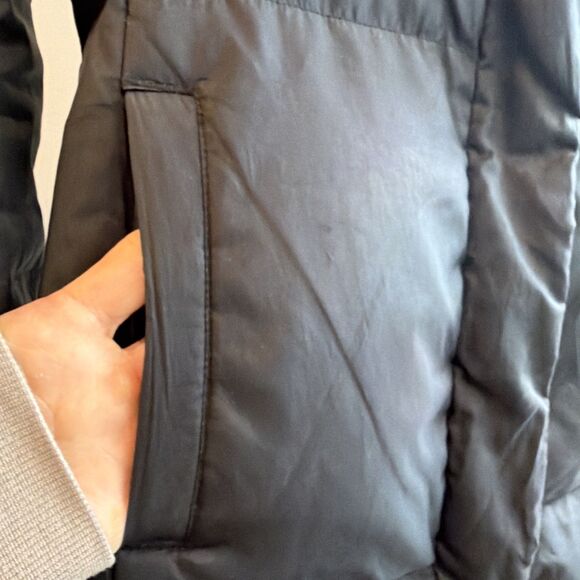 Gap Women Down Hooded Puffer Jacket Mid-Length Black XS - Picture 4 of 7
